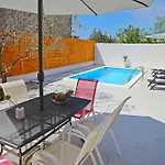 Apartamento Luxury Petra With Private Pool Zadar