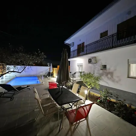 Luxury Petra With Private Pool Apartman Zadar